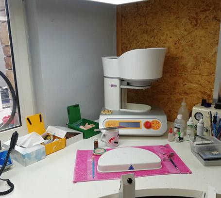 Laboratoire dentaire P. STAUTE, à Jambes, Namur